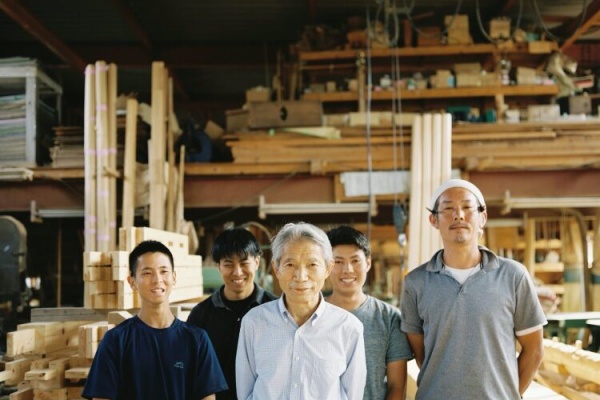 大工の山崎でございます