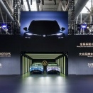 VW × 小鵬の初弾「与衆08」量産開始、なぜフルサイズSUV？