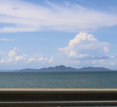 夏の日に讃岐西部を遊ぶ４父が母浜の「KAKIDORI CAFEひむろ」絶品かき氷