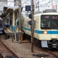 小田急の藤沢駅における列車の接続はなぜよくできないのか