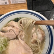 偶然見つけた『塩らーめん』が、とんでもなく感動的で虜になってしまった話〜堺筋本町　らーめん久遠〜　　　　
