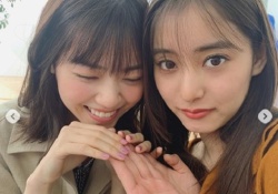 わんこまるｗｗｗ西野七瀬、新木優子に「お手」しちゃう画像がアップされるｗｗｗ