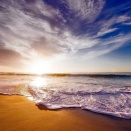 月収20万円の非正規雇用の35歳高卒男性「気付けば資産は3億円になってました」