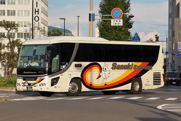 アドウィング四国高速バス Amazon.co.jp: バス BUS AD Wing アドウィング 1/80 四国高速