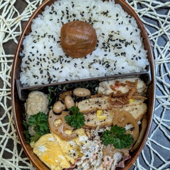 パンの買い方に夫が疑惑をもつが～夫のお弁当266