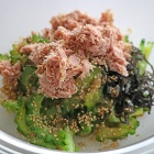 ゴーヤがモリモリ食べられる！ツナと塩昆布の無限ゴーヤサラダ【マヨネーズなし】