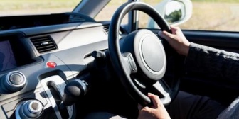 車を運転していて「ちょっとした違いで…」と感じることがある。考えると怖くなる。