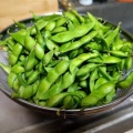 新潟の夏のキング オブ おつまみ！最高クラスの新潟市西区の朝もぎ枝豆ザル一杯でガブガブ晩酌！