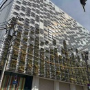 富山市の「富山市ガラス美術館」にて