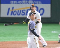 【阪神】望月が大炎上。坂本に適時二塁打、丸に３ラン被弾。今季ワースト５失点。