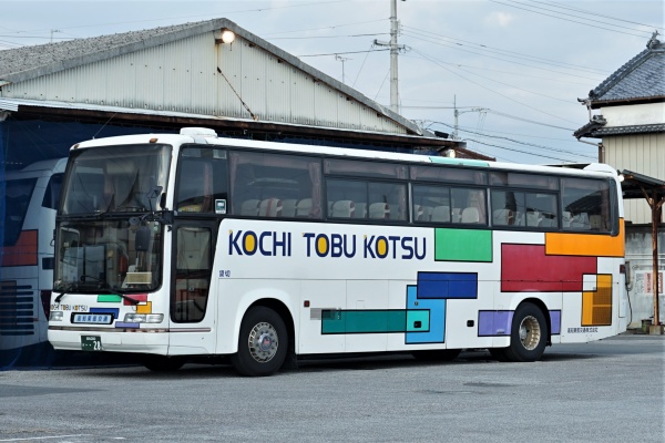 バスコレクション改造新型セレガとさでん交通バス高速カラータイプ(高知県) バスコレクション改造新型セレガとさでん交通バス高速カラー