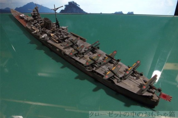 タミヤ、アオシマ 1/700 日本重巡洋艦 鈴谷、航空母艦 雲龍、瑞鶴、海上自衛隊 補給艦 おうみ、ましゅう 日本重巡洋艦 鈴谷 (プラモデル) - ホビーサーチ ミリタリープラモ
