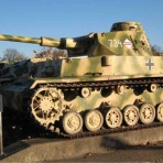 「硝煙とスクリーン、そして星条旗の狭間で」