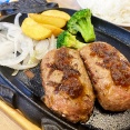 「ヴィクトリアステーション 函館昭和店」といえば直火焼き大俵ハンバーグ！