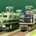 KATOの「EF58形 試験塗装機（４号機＆31号機）を並べてみました。