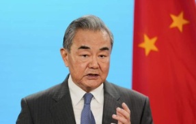 【悲報】中国、日本人の短期ビザ免除を来年末まで延長「相互だよな？外交って」