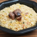 炙りチャーシューのせ  鉄鍋炒めチャーハン