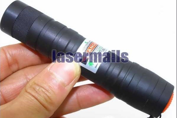 レーザーポインター高出力