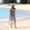 日ハム・ポンセ、キャンプイン前日に真冬の沖縄で海水浴ｗｗｗｗｗｗ
