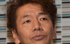 上田晋也さん（熊本出身）「上京して初めてアパレルショップに入店、田舎者と思われちゃいけないな」→たった5文字の会話で田舎者だとバレてしまう