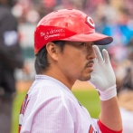 長野が丸の人的補償になった時に引退宣言しないのはわかるが翌年FAしなかった理由は？