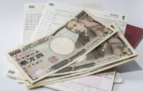 金融機関の中の人「20〜30代の口座残高はほとんどが○○円」