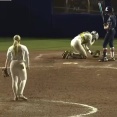 女子ソフトボールで珍投球wwwwwwwwww