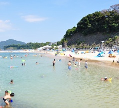 沼津の海、そろそろ泳げます。2026年の沼津市内の海水浴場オープン日まとめてみた。