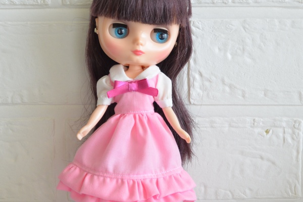 ホシリン　人形用木製クローゼット扉付き　ハンドメイド　リカちゃん　ブライス リカちゃんクローゼット 持ち運び可能 - KRHMS'S GALLERY