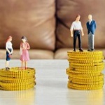 【貧困】炊き出しに並ぶ親子を尻目に4000万の高級車を買う富裕層…統計が明らかにする日本の「格差」の真実