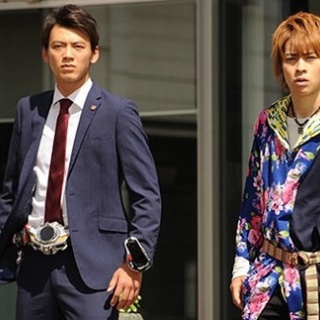 ヒーロー &怪獣&怪人