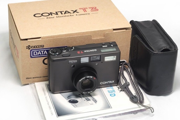 contax T3D 希少チタンブラック Amazon | CONTAX T3 (チタンブラック) | コンパクト 通販