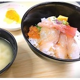 『ウィステリア福岡♬　「極上海鮮丼🦐」』の画像