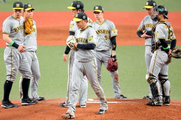 阪神タイガース ボブルヘッド 鳥谷 西岡 新井良 桧山 藤浪5体セット