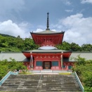 善光寺から北に1㎞　雲上殿に建設中の「雲上殿合葬墓」