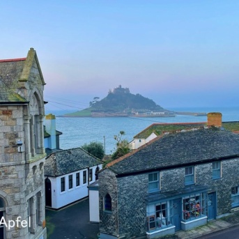 鉄道を利用しなかった理由と、宿泊した場所 🇬🇧