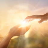 神「1人だけ死者を蘇らせてやる」←誰にする？