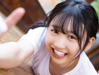 なぜこの期に及んでセンター藤嶌果歩なんだ？