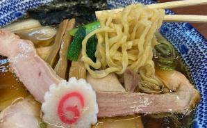 「とら系」を彷彿？ワンタンメン