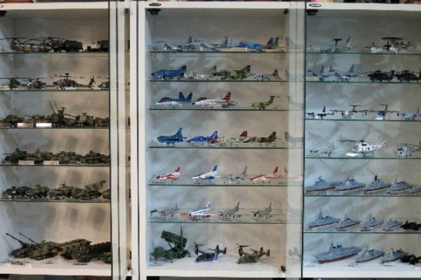 【21〜30まとめ】自衛隊モデルコレクション　海上自衛隊　陸上自衛隊　航空自衛隊 Amazon.co.jp: 自衛隊モデルコレクション 5号 (海上自衛隊ひゅうが