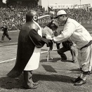 77年前のつば九郎さん、別人すぎるwwwwwwwwwww