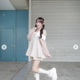 『[イコラブ] 音嶋莉沙、美デコルテ＆美脚際立つオフショル×ショーパンコーデに反響』の画像