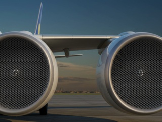 何でバードストライク起こさないようにジェットエンジンの前に金網貼らないの？