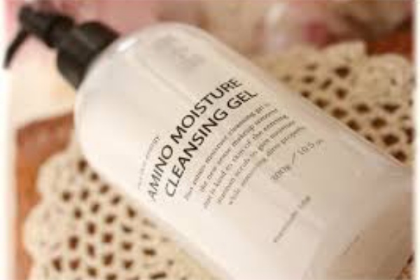 蒟蒻ボールのプリュ アミノ モイスチュア クレンジングジェルを安い価格で買うならここ