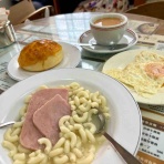 つぎの角をまがったら