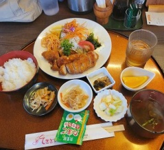 良心的価格で頑張ってる人気洋食店！～ てきさす