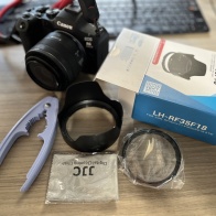 RF35mmF1.8IS STMのフード