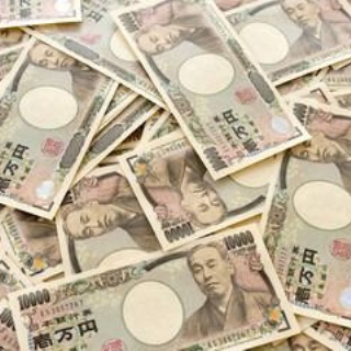 年金だけで生活して 雀の涙