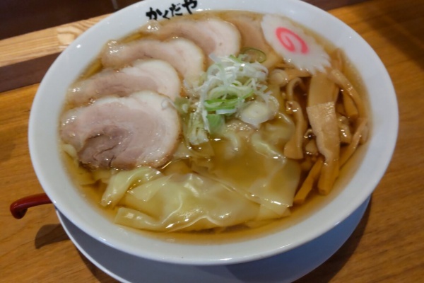 大食いグルメなランチ ラーメン
