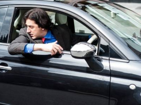 運転中すげえクラクション鳴らされたけどこれ俺悪くないよな？